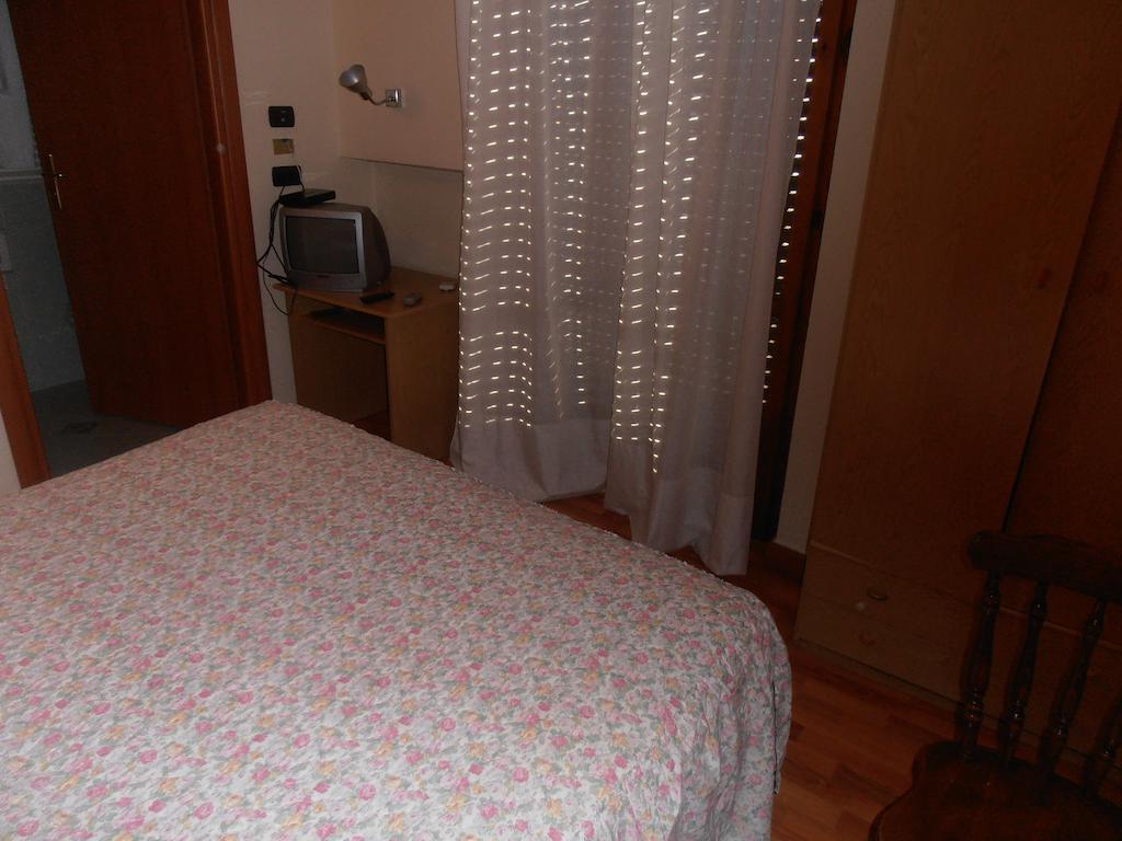 Hotel Giusy Перуджа Номер фото