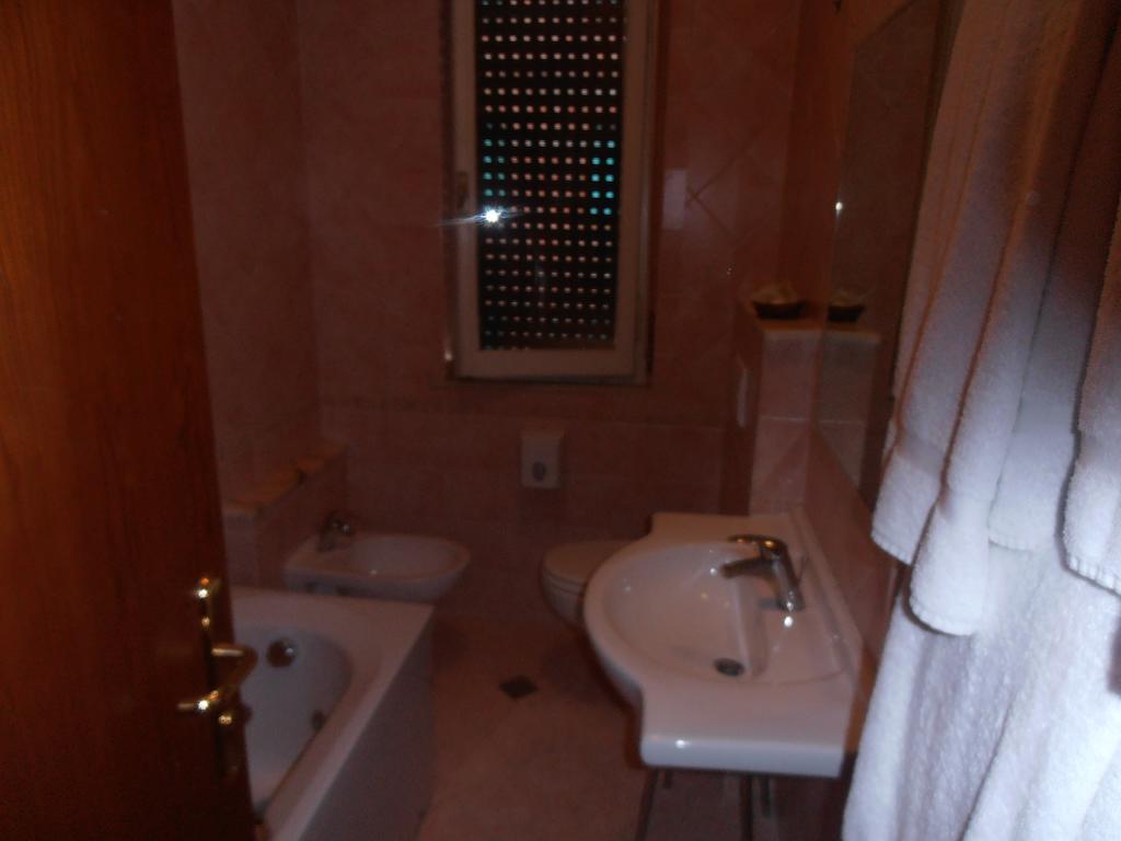 Hotel Giusy Перуджа Экстерьер фото