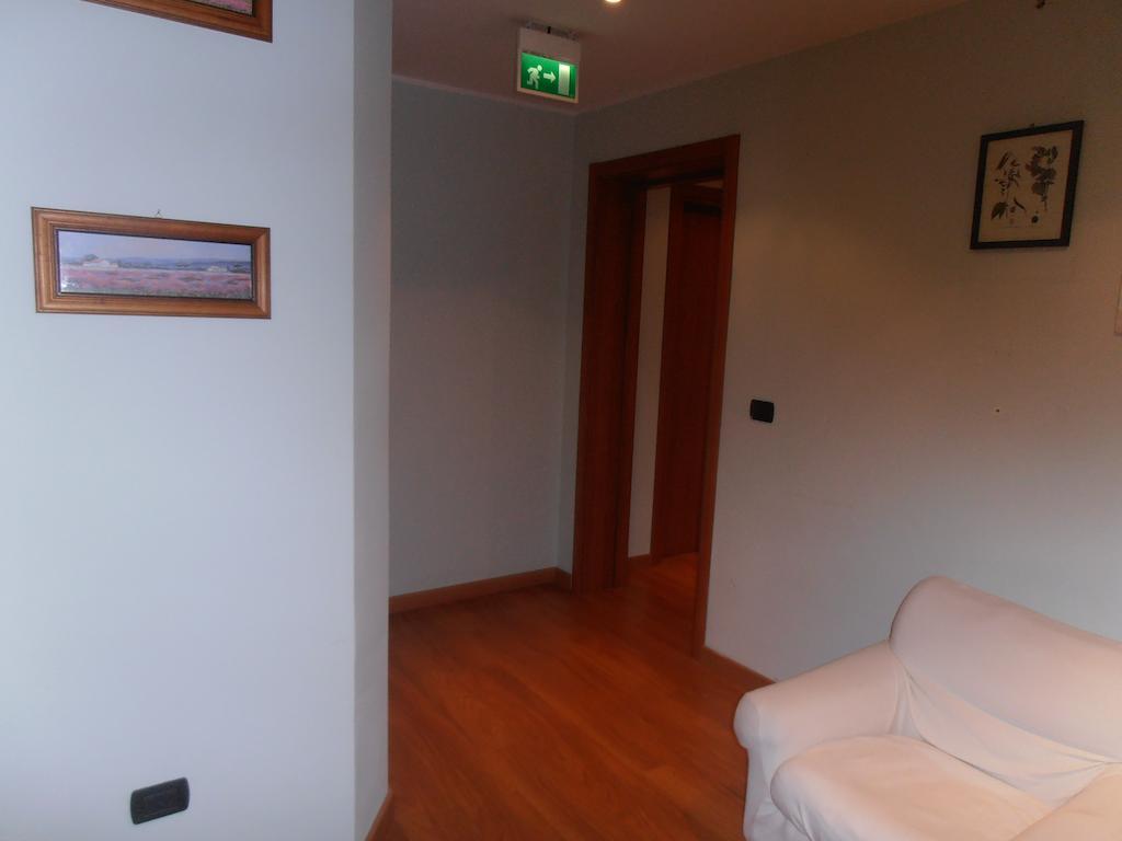 Hotel Giusy Перуджа Экстерьер фото